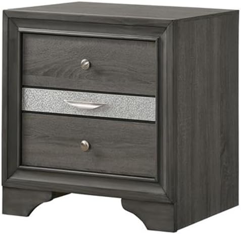 Matrix Traditional Style Queen 5 PC Storage Bedroom Set in Gray Made with Wood