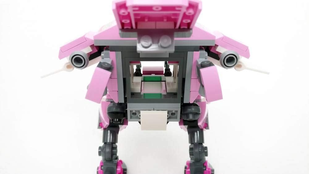 LEGO Overwatch D.Va and Reinhardt 75973 Mech Building Kit with Popular Overwatch Character Minifigures and Buildable Rocket Hammer (455 Pieces)