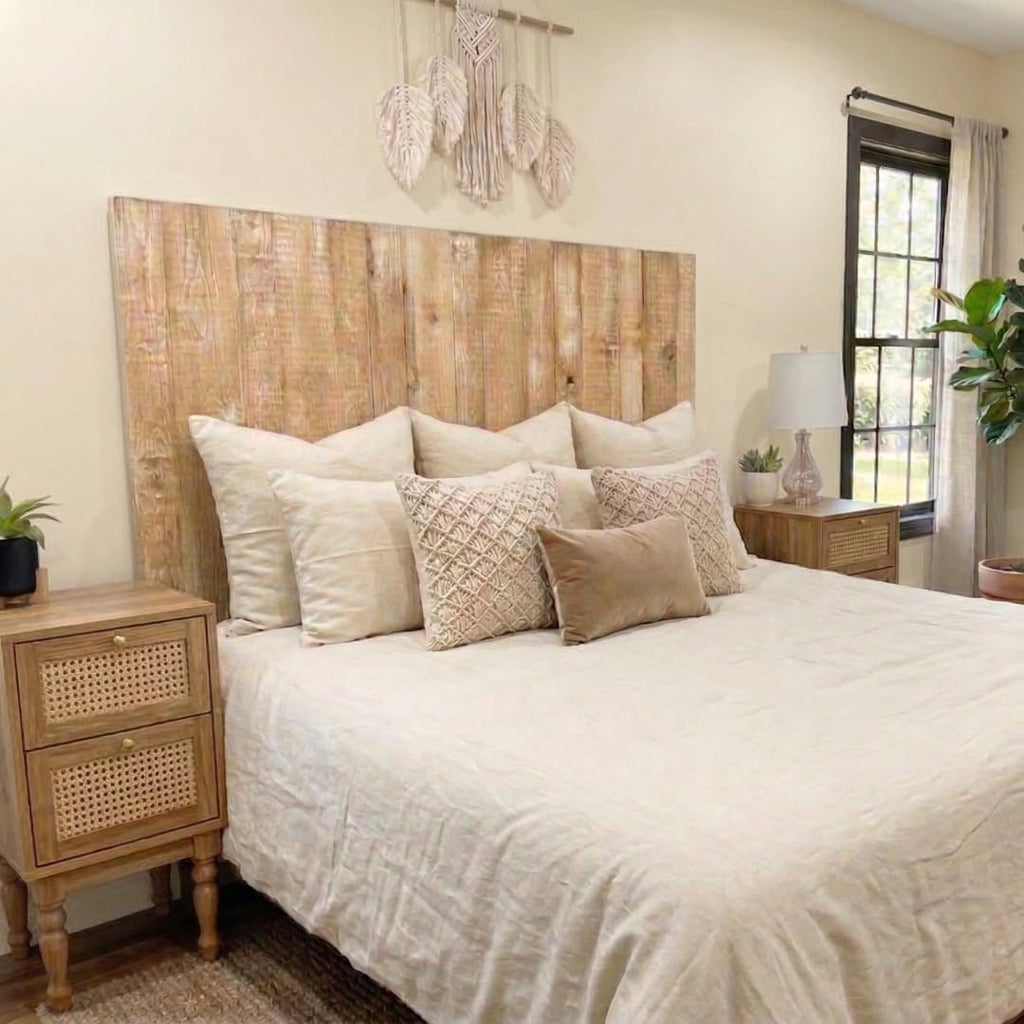 Barn Walls Boho Whitewash Headboard, Bohemian Design, Solid Wood Headboard, Floating Panels, Wall Mount, Adjustable Height, Easy Assembly, Queen Size