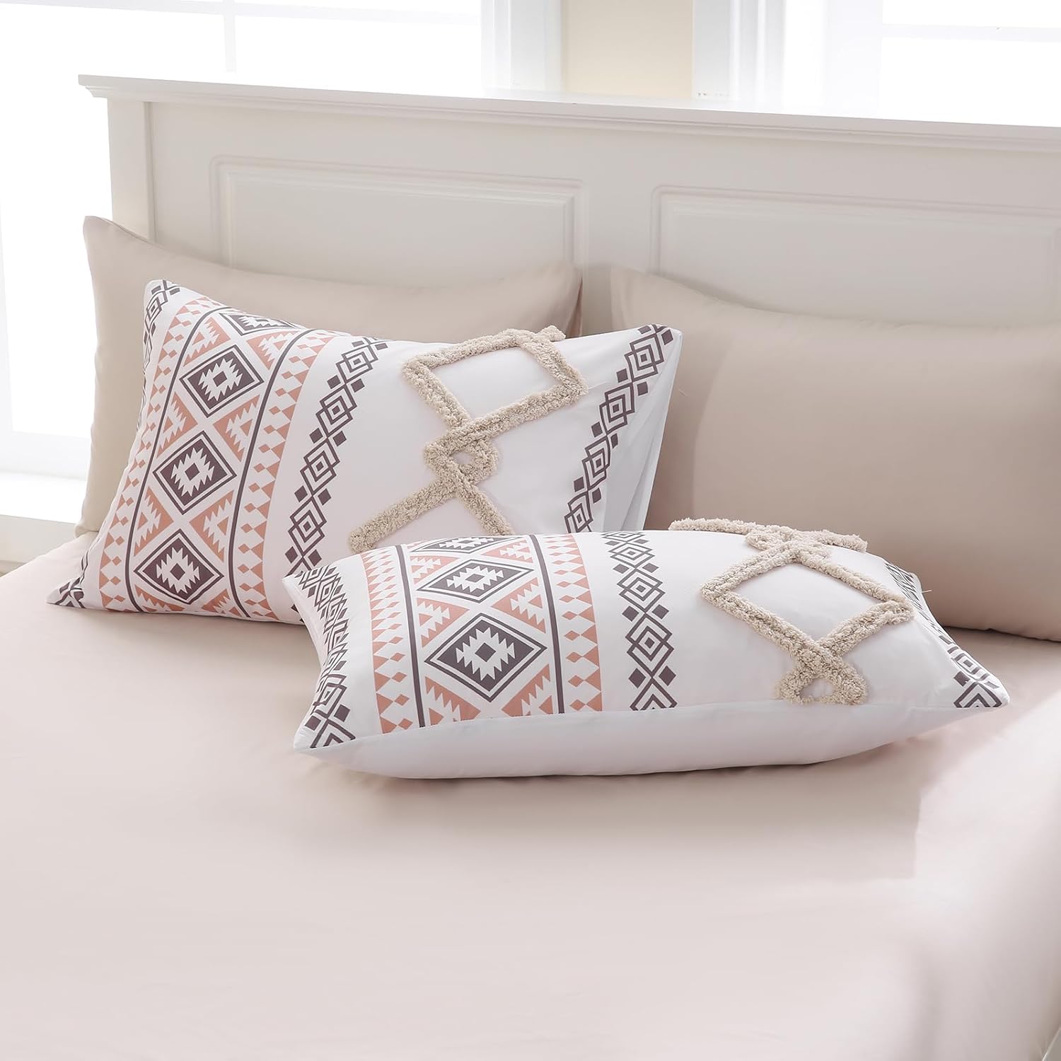 MOVE OVER Beige Tufted Comforter Set King Size 7 Pieces Boho Chic Farmhouse Bedding Set Bohemian Aztec Comforter Set and Sheet Set Modern Style Tufted Bedding Set for All Seasons