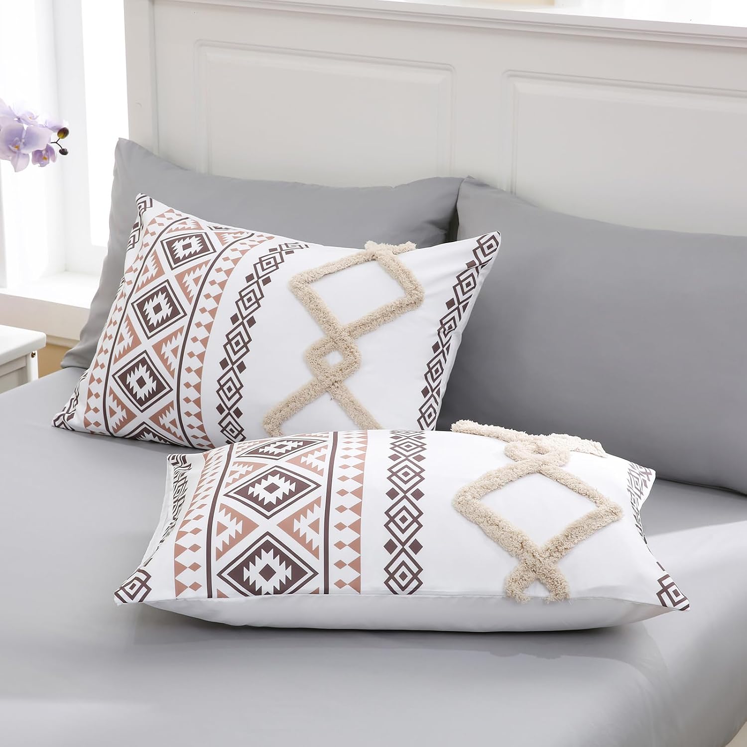 MOVE OVER Tufted Comforter Set King Size Boho Comforter Set 7 Pieces Bed in a Bag King 100% Soft Microfiber Aztec Comforter Set Shabby Chic Farmhouse Style Beige and Gray Fluffy Tufted Bedding Set