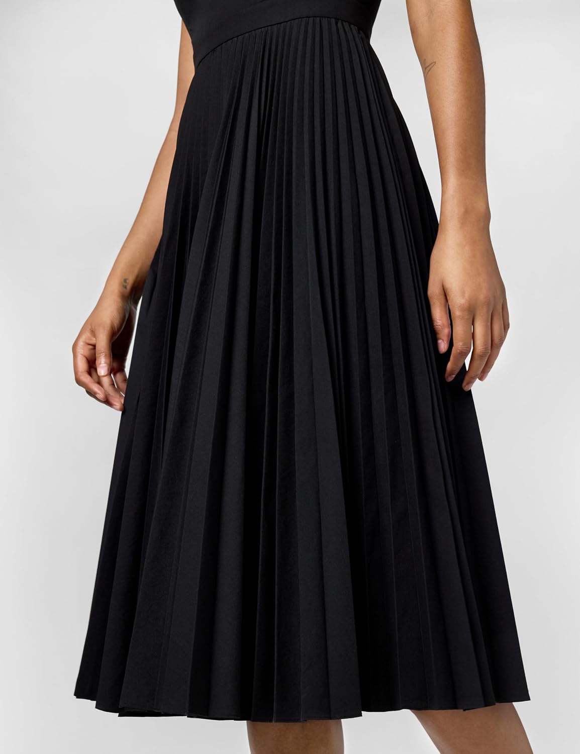 Theory Women's Sleeveless Pleated Volume Dress