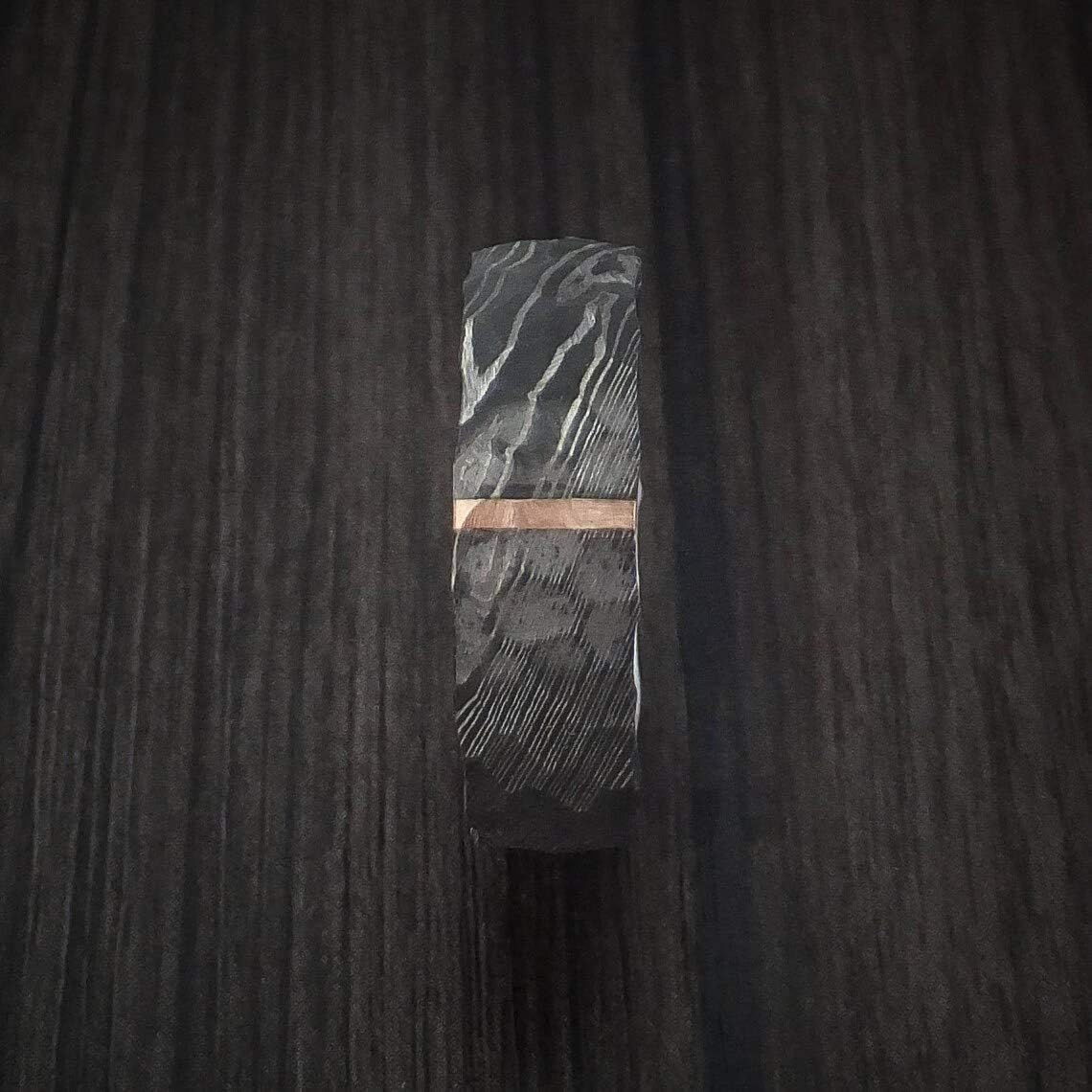 Damascus KE-207-AT Steel Ring Custom and Handmade Ring Hammer Finish Vertical Copper Inlay Steel Fathers Day Ring Wedding Band Rings (Color Might be Slightly Different)