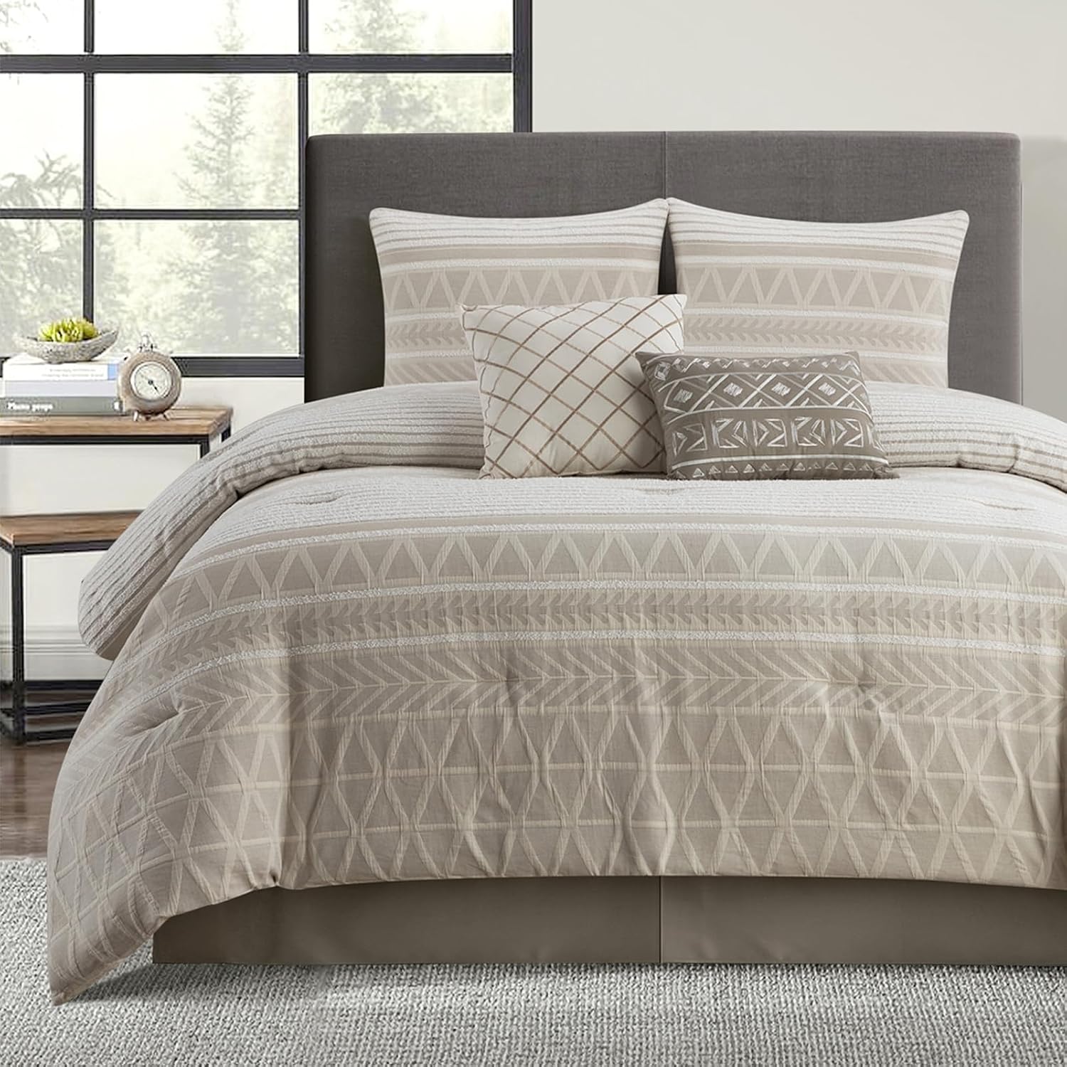 LANCO MODERN LIFESTYLE Cotton Comforter Set Queen, Gorgeous Geometric Jacquard, Beige Soft Lightweight Bedding Set for All Seasons, Bedskirt, Pillow Shams and Decor Pillows