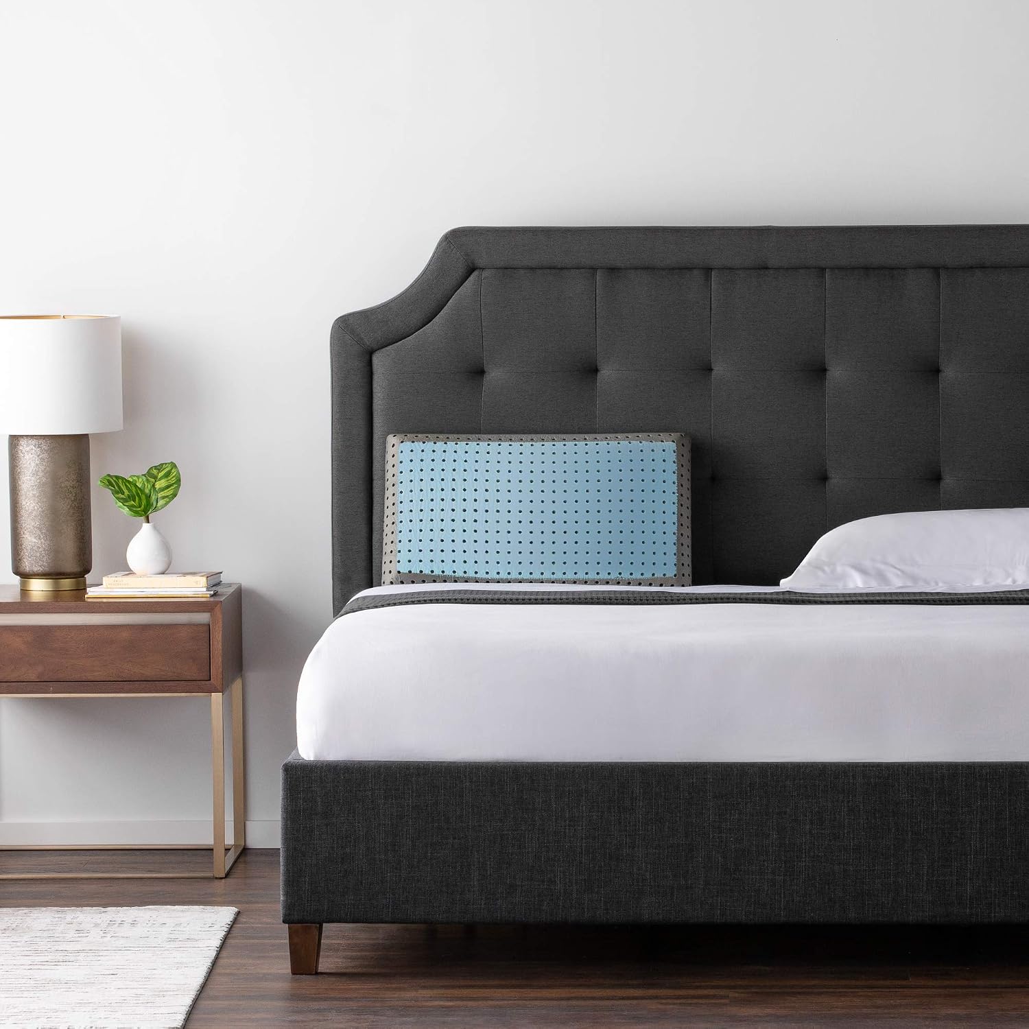 Z CARBONCOOL LT Plus OMNIPHASE Phase Change Material Memory Foam Pillow - Continual Temperature Regulation with Cool Surface - Mid-Loft - Queen