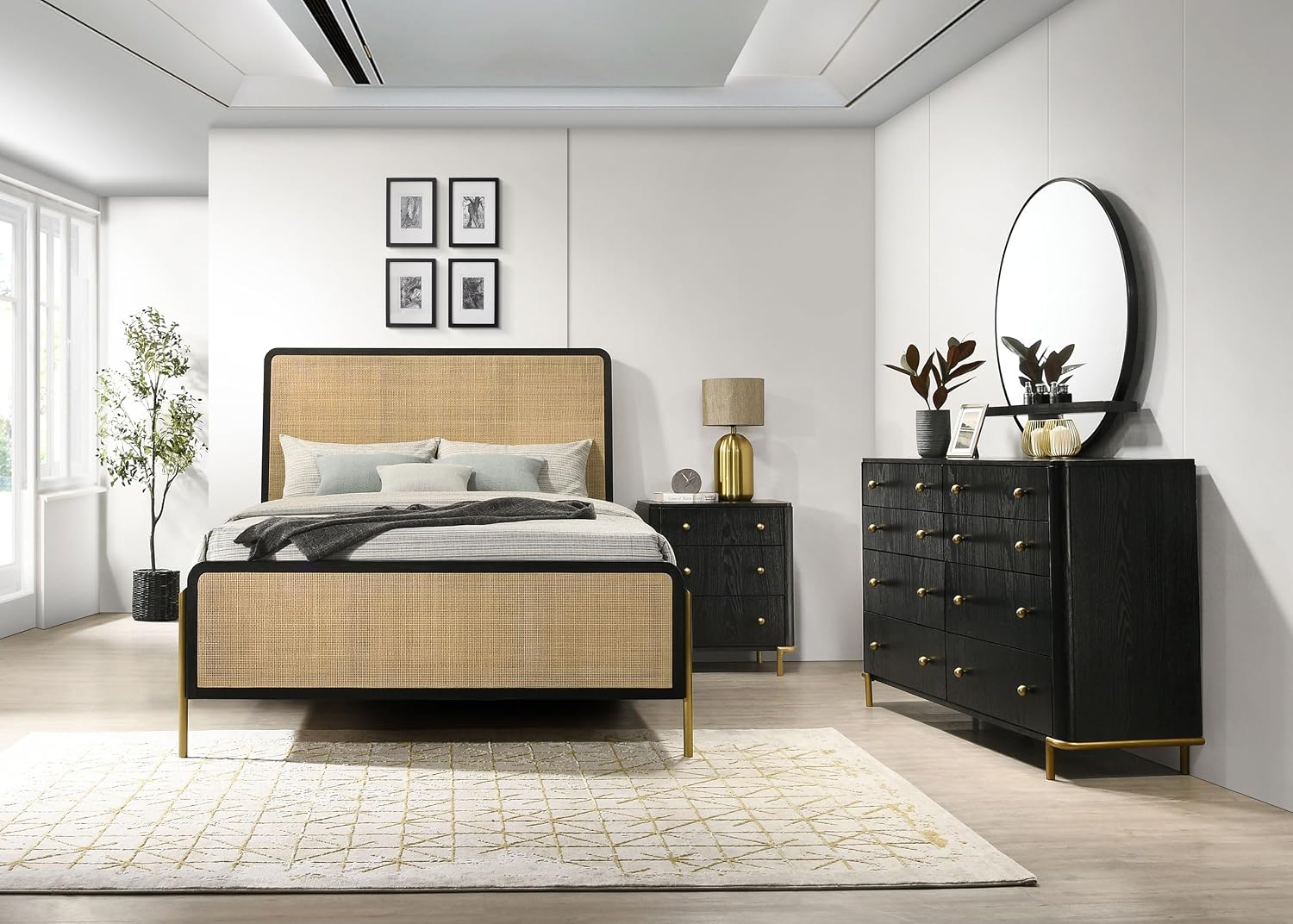 Coaster Home Furnishings Arini Coastal 4-Piece Bedroom Set Natural Cane Queen Size Panel Bed Frame 56-inch Headboard Black and Natural 224330Q-S4