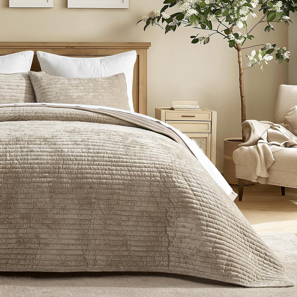 EverGrace Velvet Quilt Set California King 118'' x 106'', Luxurious Soft Striped Channel Bedding Set, Lightweight Velvet Comforter for All Season, Oversized Bedspread Coverlet w/ 2 Shams, Beige Taupe