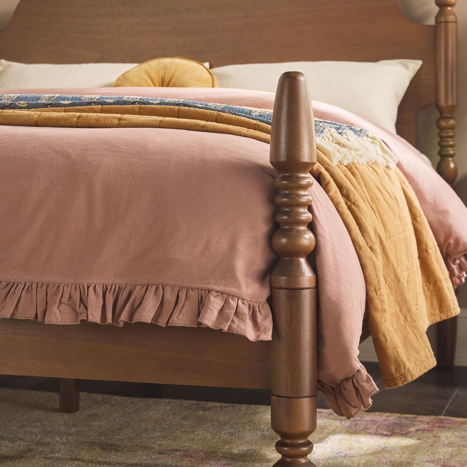 Walker Edison EZ Assembly™ Traditional Wood Spindle Post Bed, Modern Farmhouse Bed Frame Queen Bed Frame with Headboard, No Box Spring Required, Queen Size, Dark Brown
