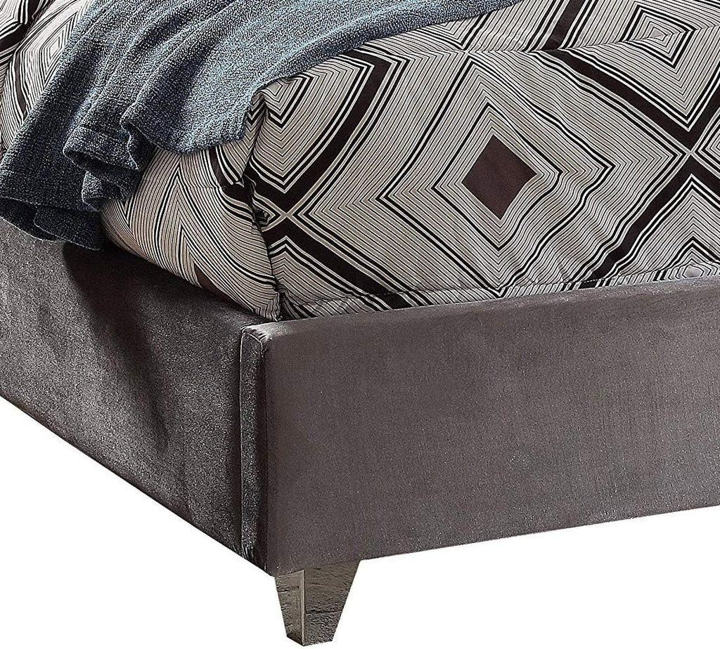 Meridian Furniture Aiden Collection Modern | Contemporary Velvet Upholstered Bed with Deep Button Tufting, Solid Wood Frame, and Custom Chrome Legs, King, Grey