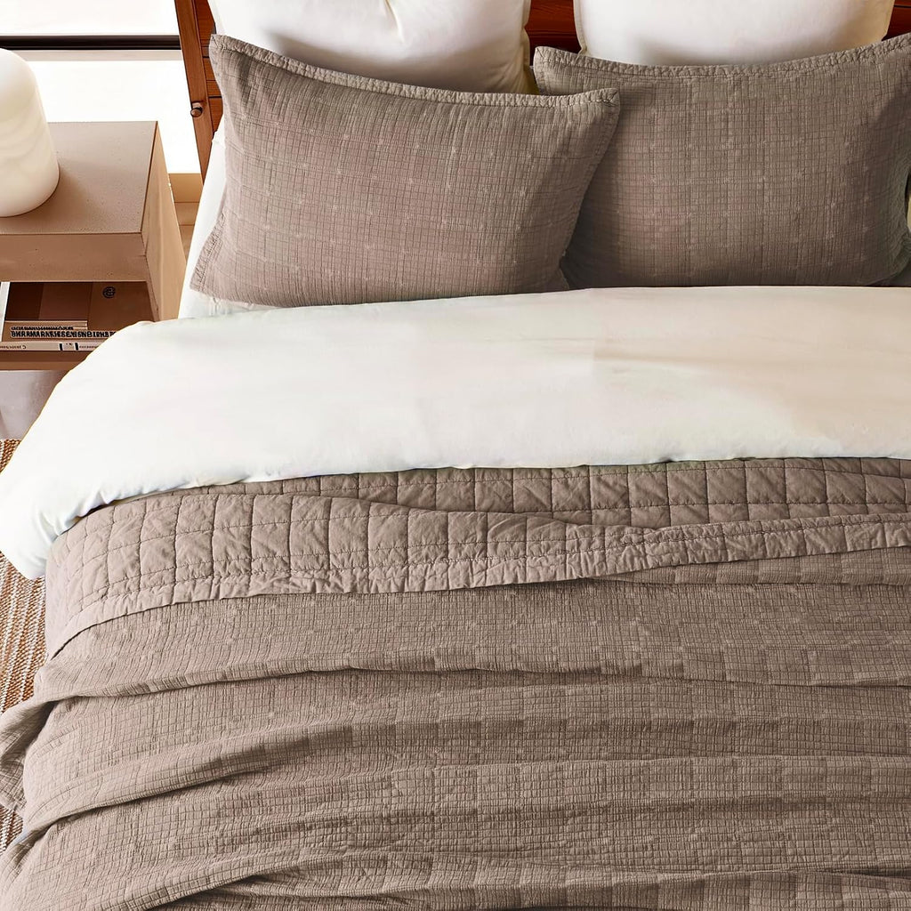 EVERGRACEHOME Stonewashed Cotton Quilt Set Full Queen Size, Ultra Soft Oversized Bedspread Coverlet Set, Lightweight Crinkle Box Stitch Bedding Sets for All Season, with 2 Shams, Mocha Brown