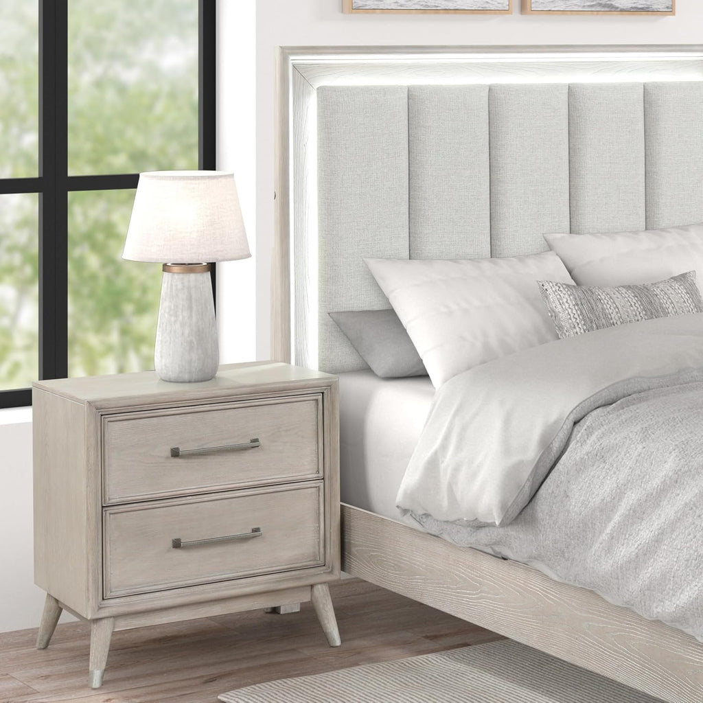 Roundhill Furniture Seluna 5-Piece Bedroom Set with Touch LED Lighting, Gray Oak Finish, Queen