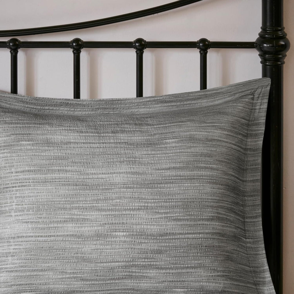 Madison Park Walter Comforter - Luxe Seersucker Print Design, All Season Down Alternative Bedding, Matching Shams, Bedskirt, Decorative Pillows, Grey King(104'x92') 7 Piece