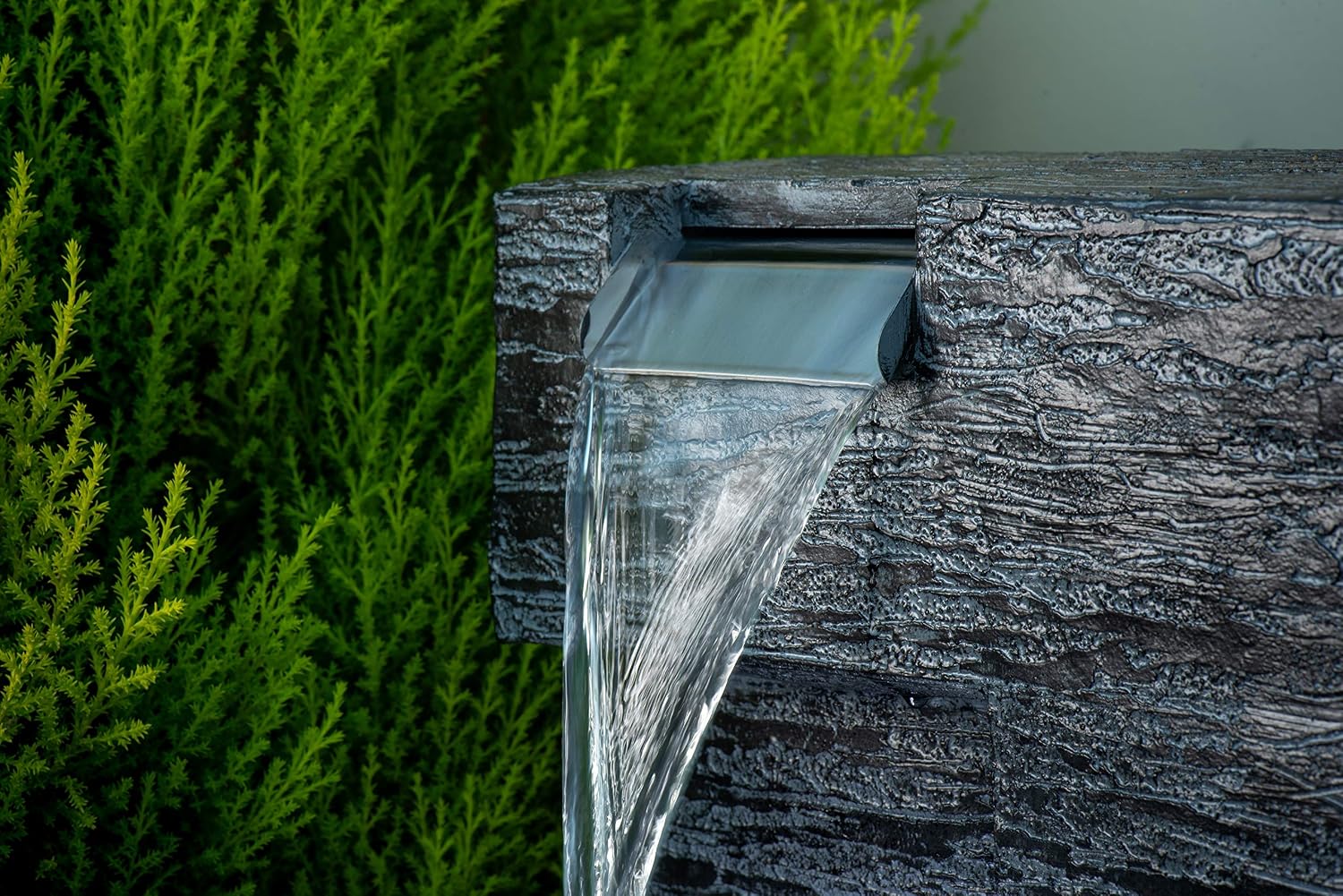 Bond Manufacturing Y95863 Malibu Tiers 32' Tall Lighted Zen Fountain, Gray