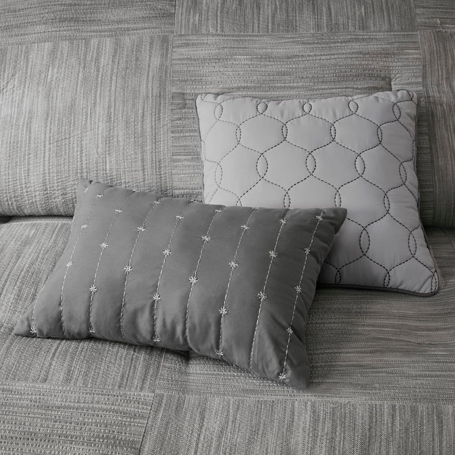 Madison Park Walter Comforter - Luxe Seersucker Print Design, All Season Down Alternative Bedding, Matching Shams, Bedskirt, Decorative Pillows, Grey King(104'x92') 7 Piece