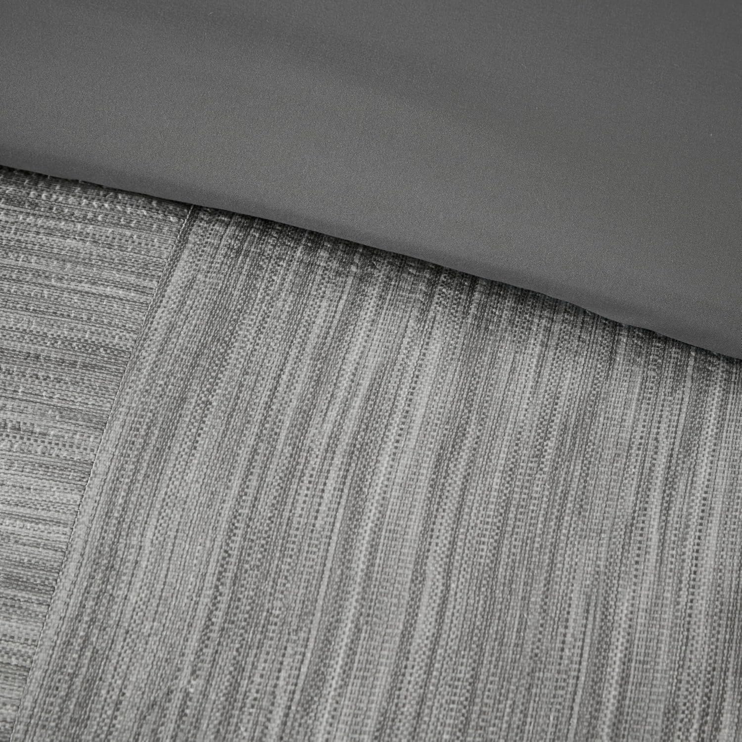 Madison Park Walter Comforter - Luxe Seersucker Print Design, All Season Down Alternative Bedding, Matching Shams, Bedskirt, Decorative Pillows, Grey King(104'x92') 7 Piece