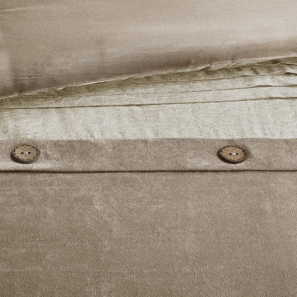Madison Park Boone Cozy Comforter Set, Faux Suede, Deluxe Hotel Styling All Season Down Alternative Bedding Matching Shams, Decorative Pillow, King (104 in x 92 in), Rustic Tan 7 Piece