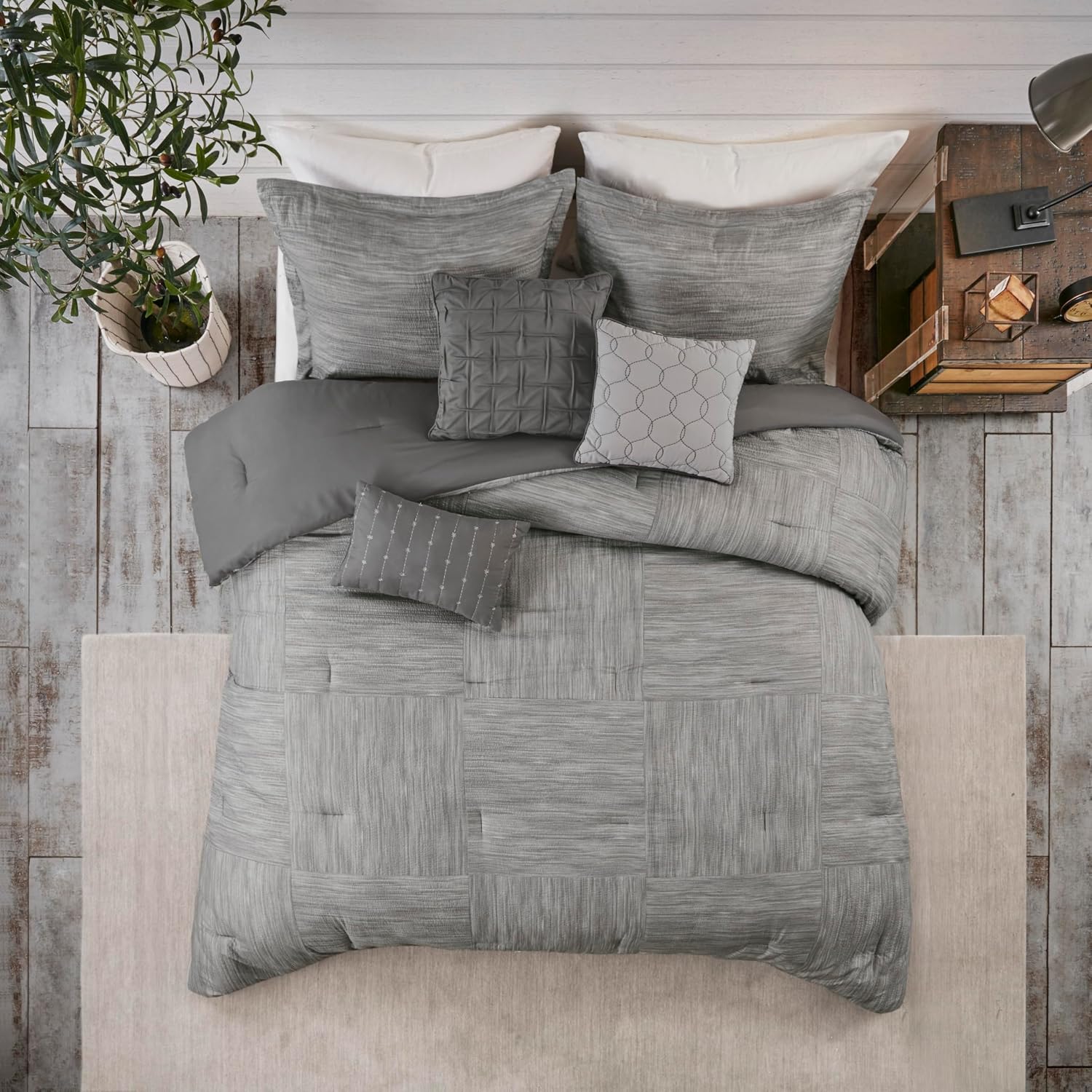 Madison Park Walter Comforter - Luxe Seersucker Print Design, All Season Down Alternative Bedding, Matching Shams, Bedskirt, Decorative Pillows, Grey King(104'x92') 7 Piece