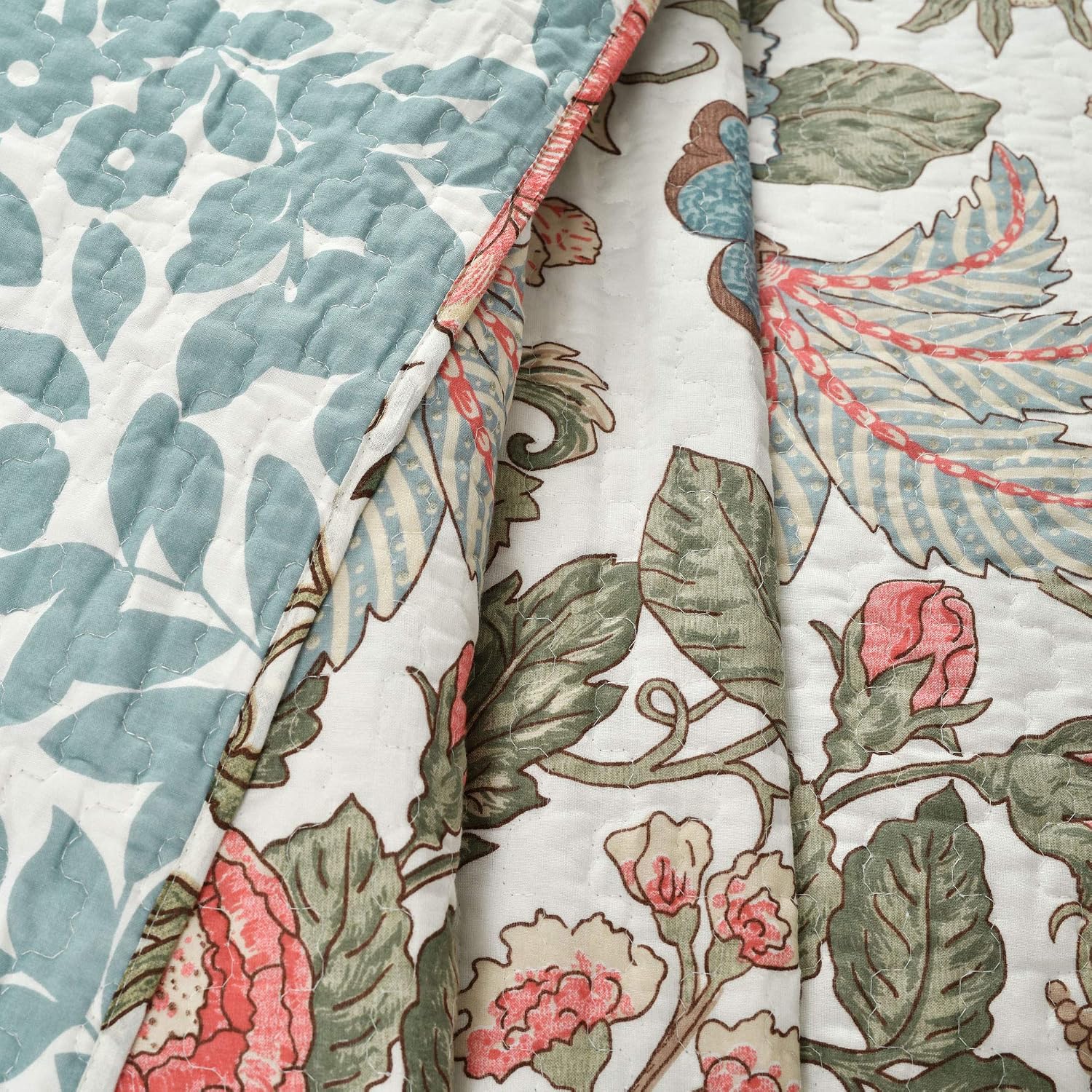 Lush Decor Sydney Reversible Cotton Quilt Set, 3 Piece Set, King/California King, Green & Blue - Cotton Bedding Set - Blue Floral Quilt - Cottage Decor - Bedding King Size