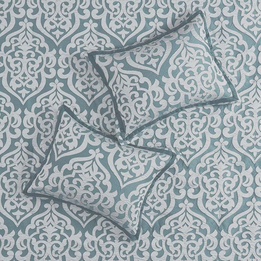 Madison Park Odette Cozy Comforter Set Jacquard Damask Medallion Design - Modern All Season, Down Alternative Bedding, Shams, Decorative Pillows, Cal King(104 in x 92 in), Aqua
