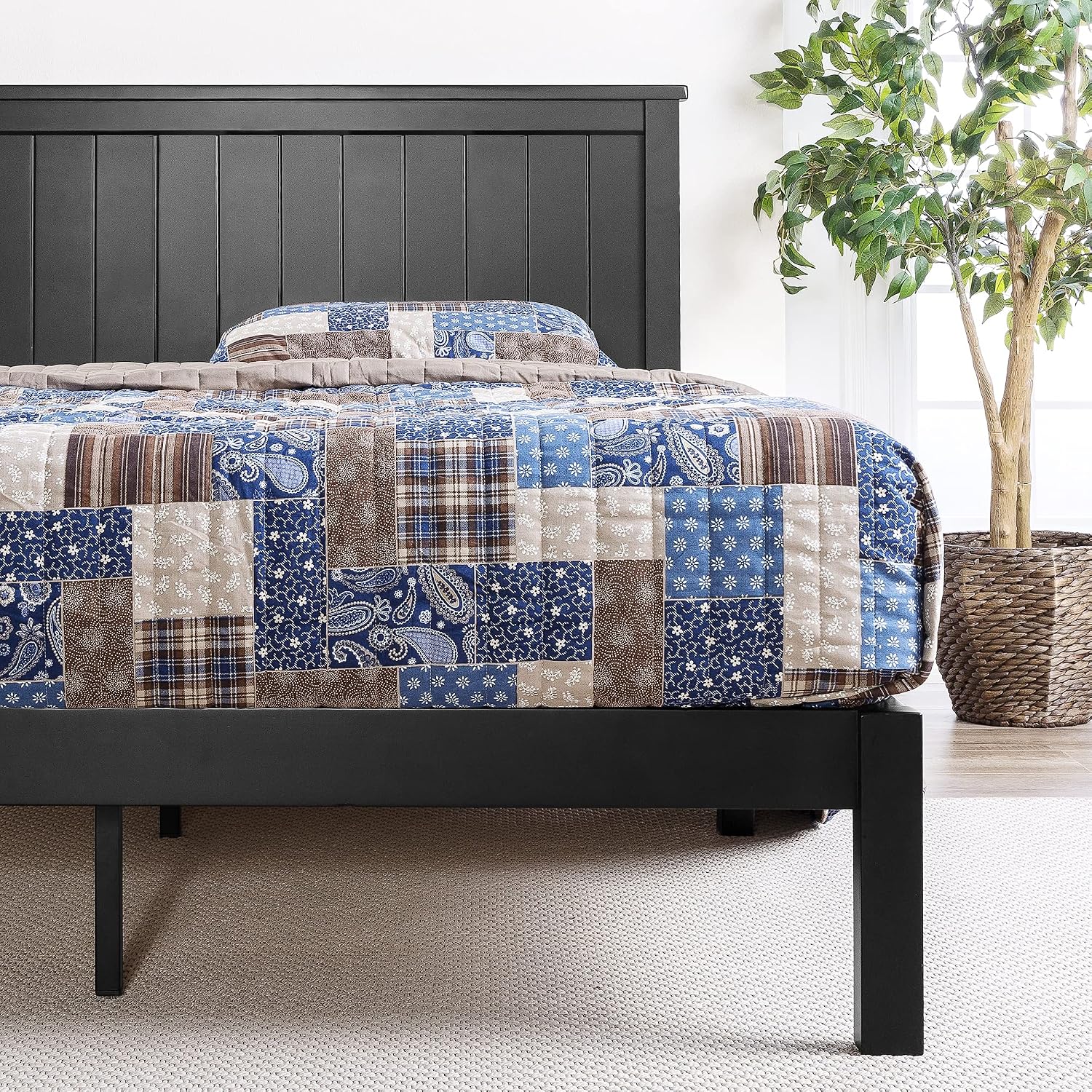 Zinus Santiago Wood Platform Bed Frame, Wood Slat Support, No Box Spring Needed, Easy Assembly, King, Black