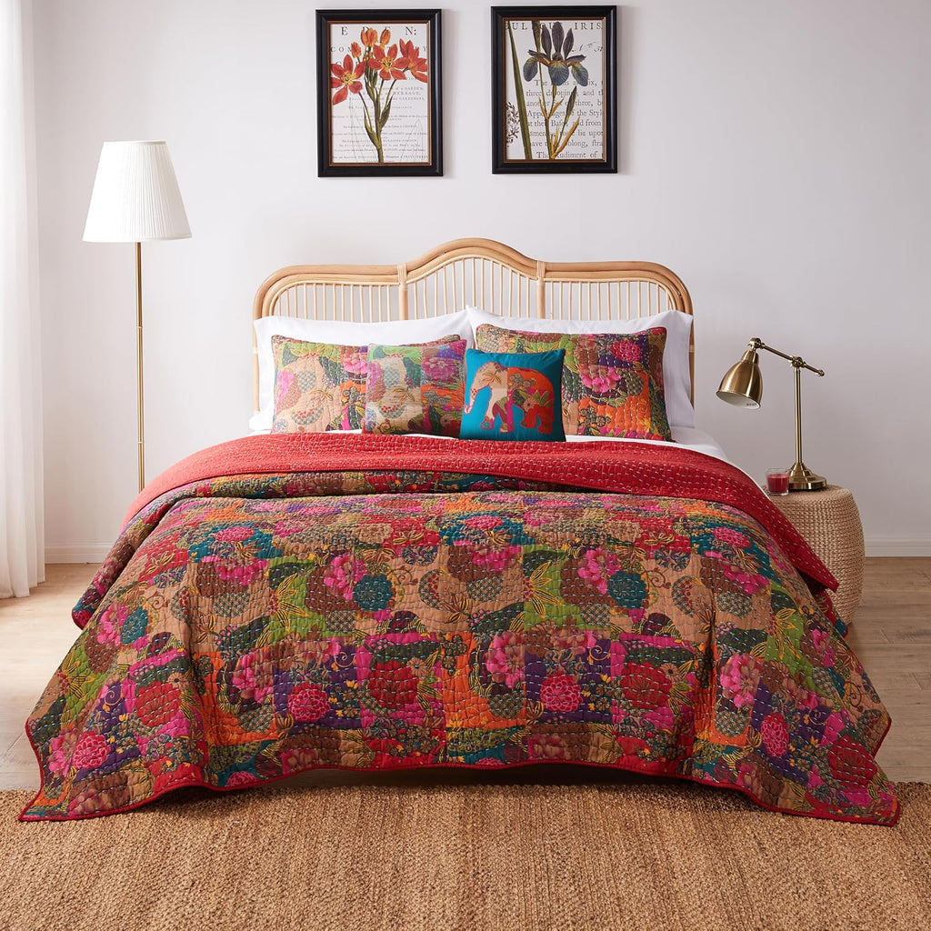 Greenland Home Jewel 100% Cotton Kantha Quilted Reversible Bedding Set, Twin (4 Piece), Red