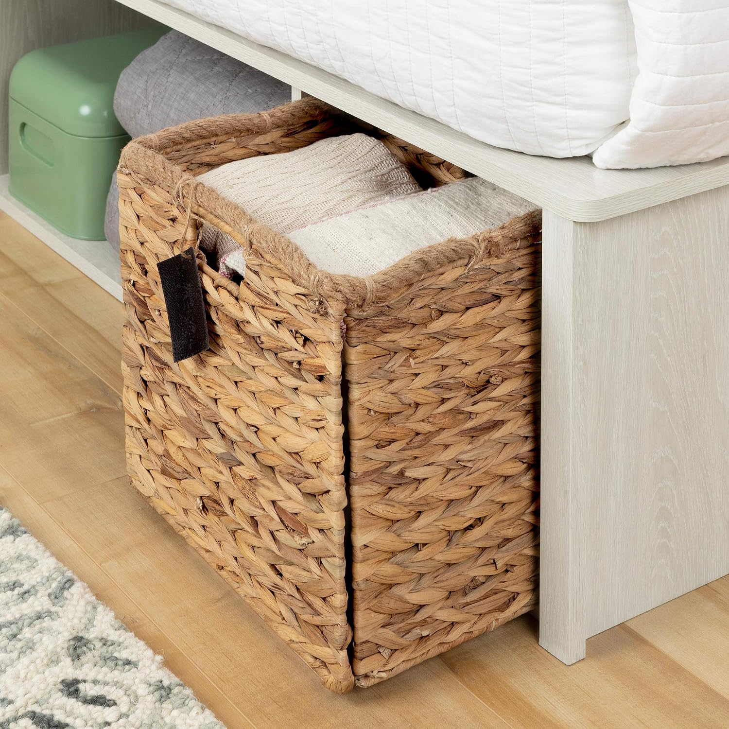South Shore Avilla Full Storage Bed with Baskets, Double, Winter Oak and Rattan