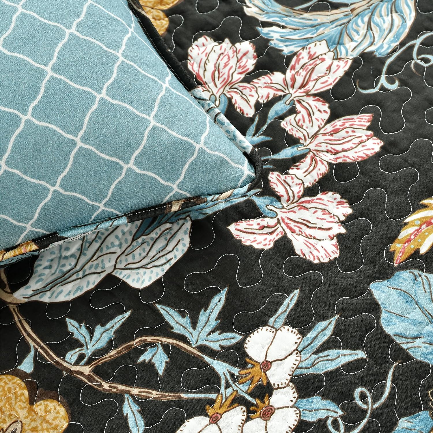 Lush Decor Sydney Reversible Cotton Quilt Set, 3 Piece Set, King, Black & Blue - Cotton Bedding Set - Black Floral Quilt - Cottage Decor - Bedding King Size