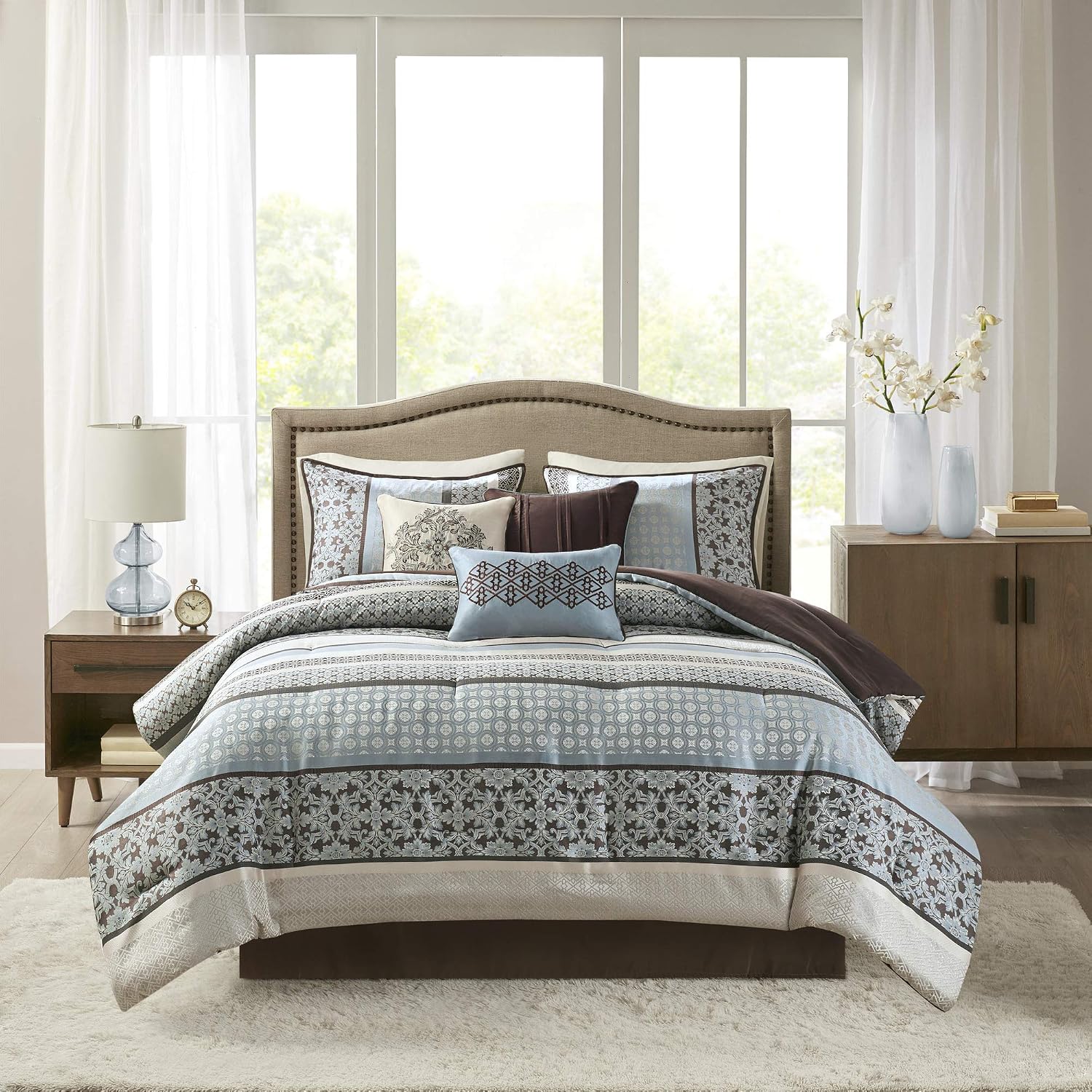 Madison Park Princeton Cozy Comforter Set - Luxurious Jaquard Traditional Damask Design, All Season Down Alternative Bedding with Matching Shams, Decorative Pillow, Cal King(104'x92'), Blue 7 Piece