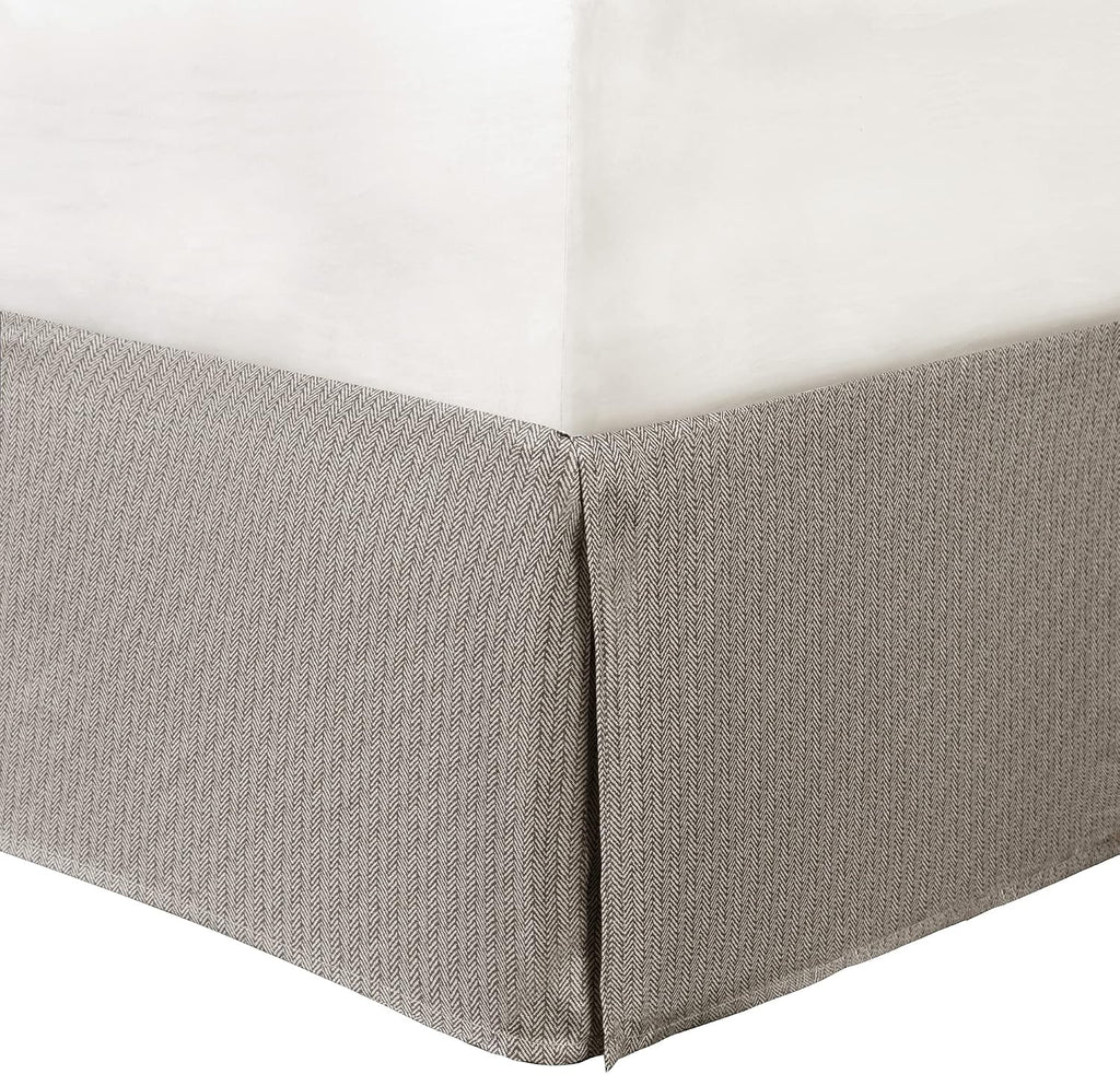 Madison Park Ridge Comforter Set-Cabin Lodge Plaid Herringbone Design All Season Down Alternative Cozy Bedding with Matching Bedskirt, Shams, Decorative Pillow, King(104'x92'), Neutral 7 Piece